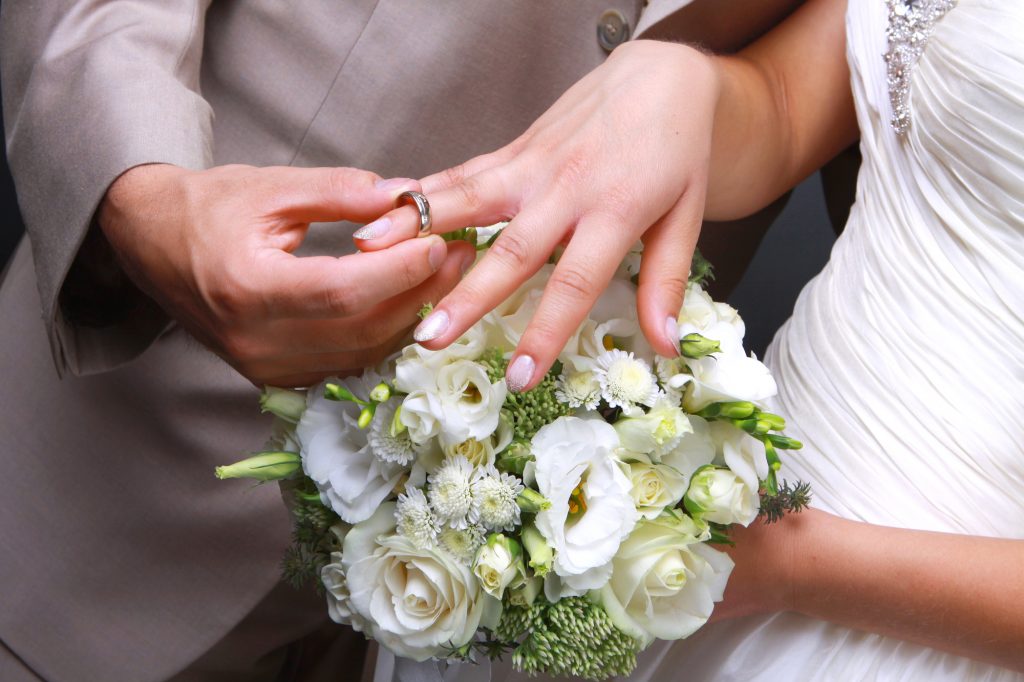 Érdemes-e az esküvőt hitelből fedezni?