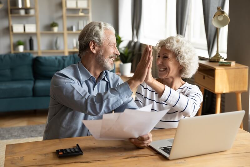 Így vehetsz fel hitelt nyugdíjasként