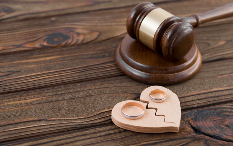 Babaváró hitel és CSOK: mi történik válás esetén?