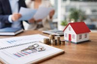 Lakáshitel 2026-ban: hogyan dönts, ha nem állami támogatásra építesz?